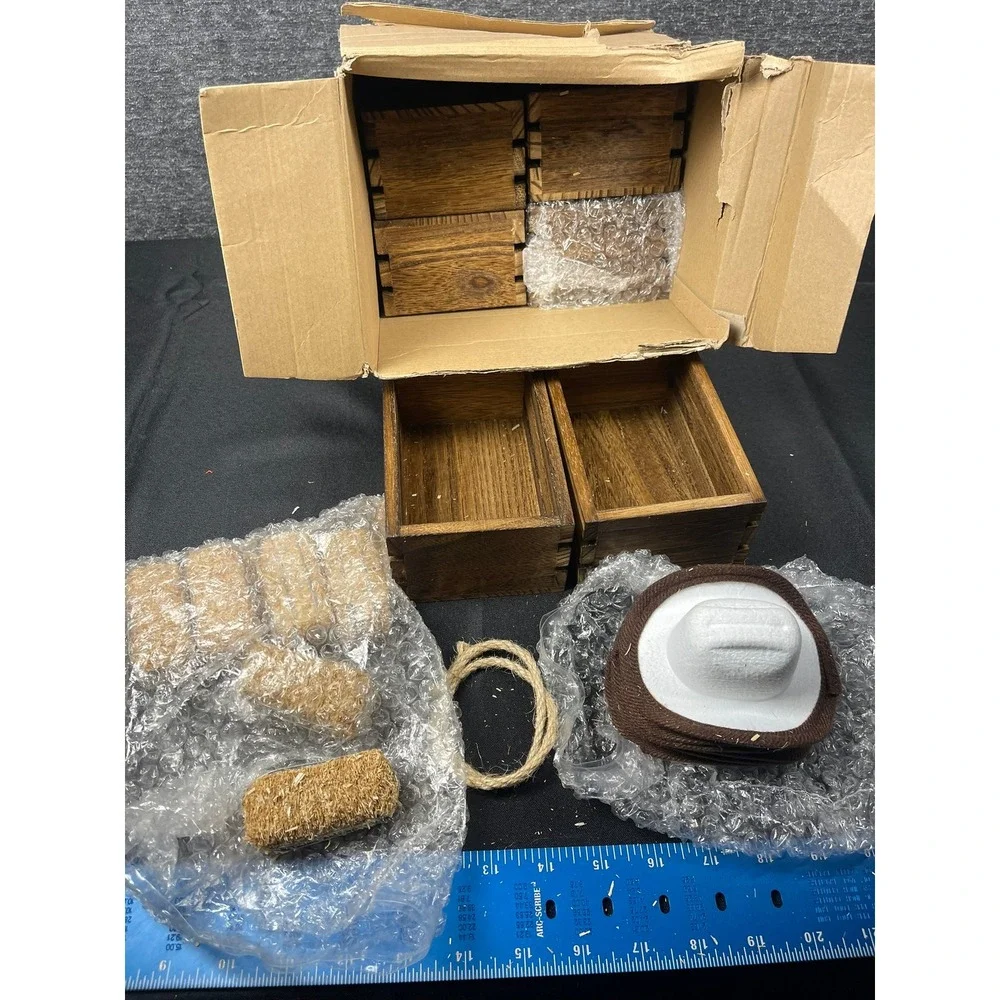 Briwooody 6 Set Western Party Table Centerpiece Rustic Cowboy Wood Crate Hay Hat